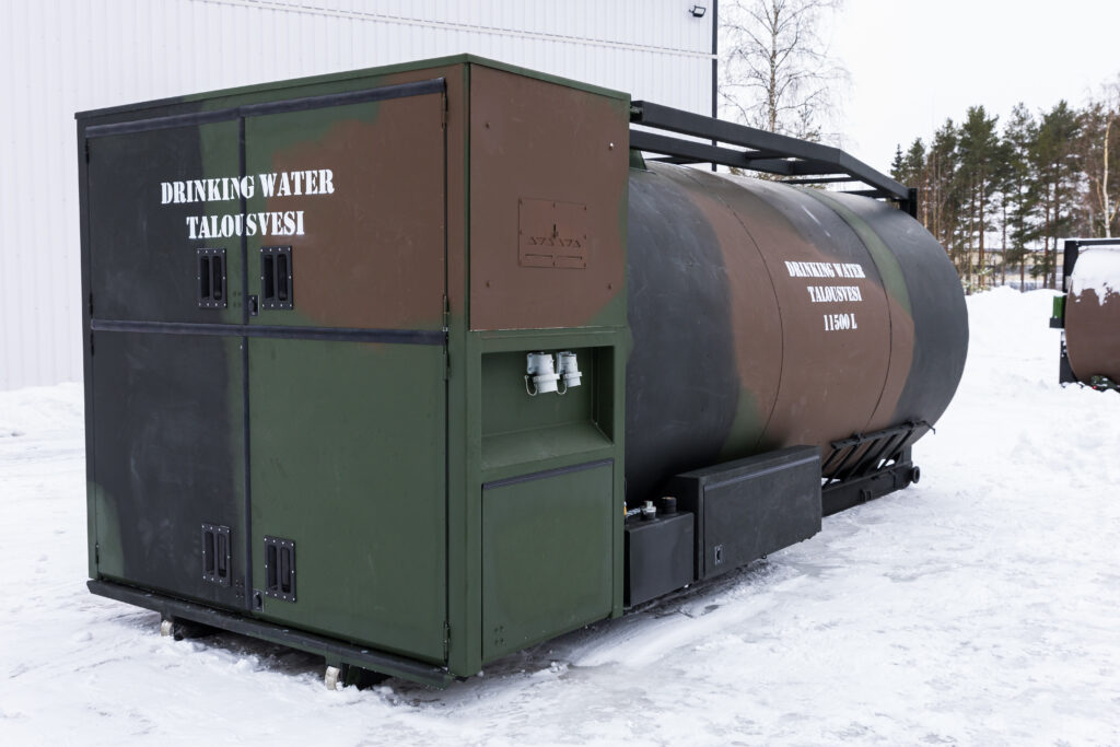 Vesisäiliö